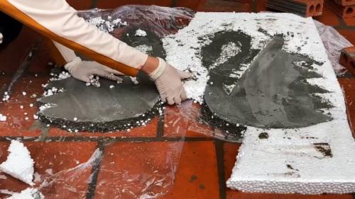 Лебедь из цемента своими руками. Процесс изготовления журнального столика