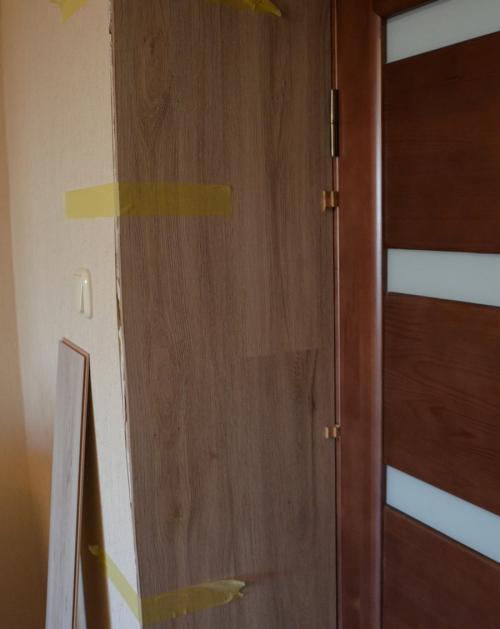 Обшивка входной двери ламинатом. Технология установки откосов