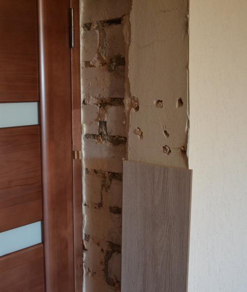 Обшивка входной двери ламинатом. Технология установки откосов