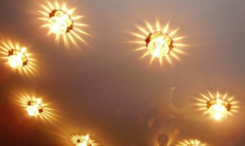 Пошаговая инструкция: как установить встраиваемые точечные светильники своими руками 03 Пошаговая инструкция: как установить встраиваемые точечные светильники своими руками 03