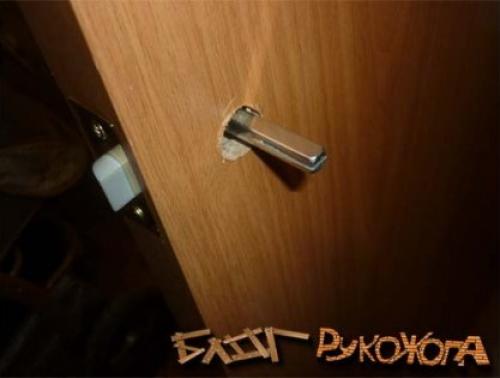 Как вставить замок в межкомнатную дверь с ручкой. Как правильно врезать замок вмежкомнатную дверь