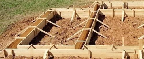 Дешевая опалубка для фундамента: самодельные решения 03 Дешевая опалубка для фундамента: самодельные решения 03