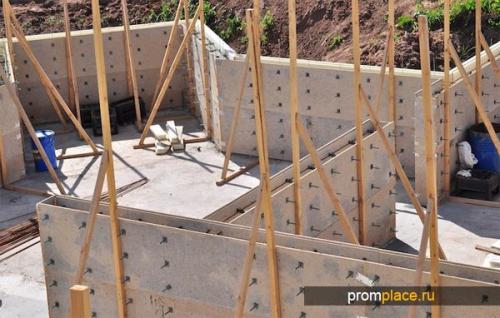 Как несъемная опалубка влияет на прочность фундамента. Плюсы и минусы разных видов
