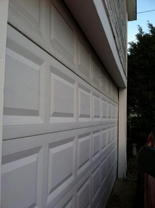 Секционные гаражные ворота конструкция. Конструкция и принцип работы секционных ворот для гаража