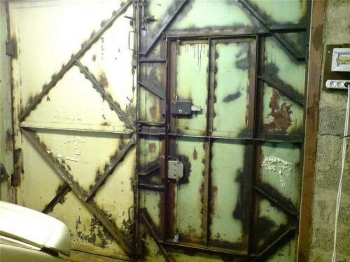 Устройство гаражных ворот. Гаражные ворота своими руками: пошаговое описание постройки и нюансы изготовления ворот для гаража (125 фото и видео)