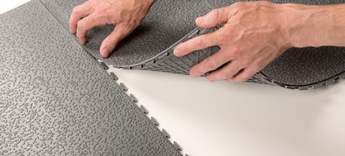 Полимерная плитка для пола. Модульное покрытие ПВХ для пола: виды, плюсы и минусы, укладка